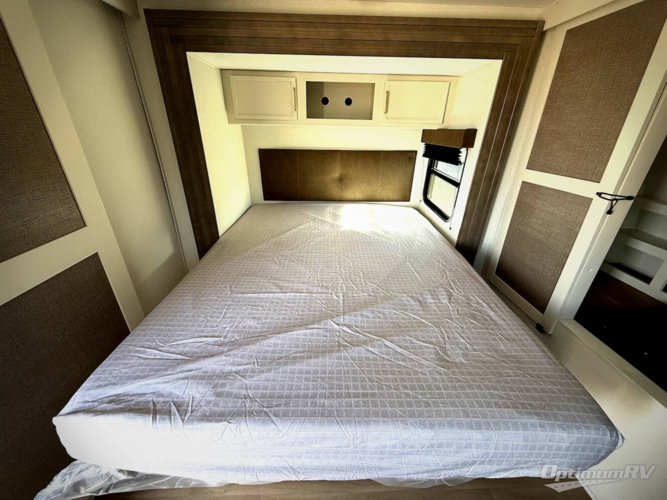 A photo of this 2026 Grand Design Transcend 335BHT