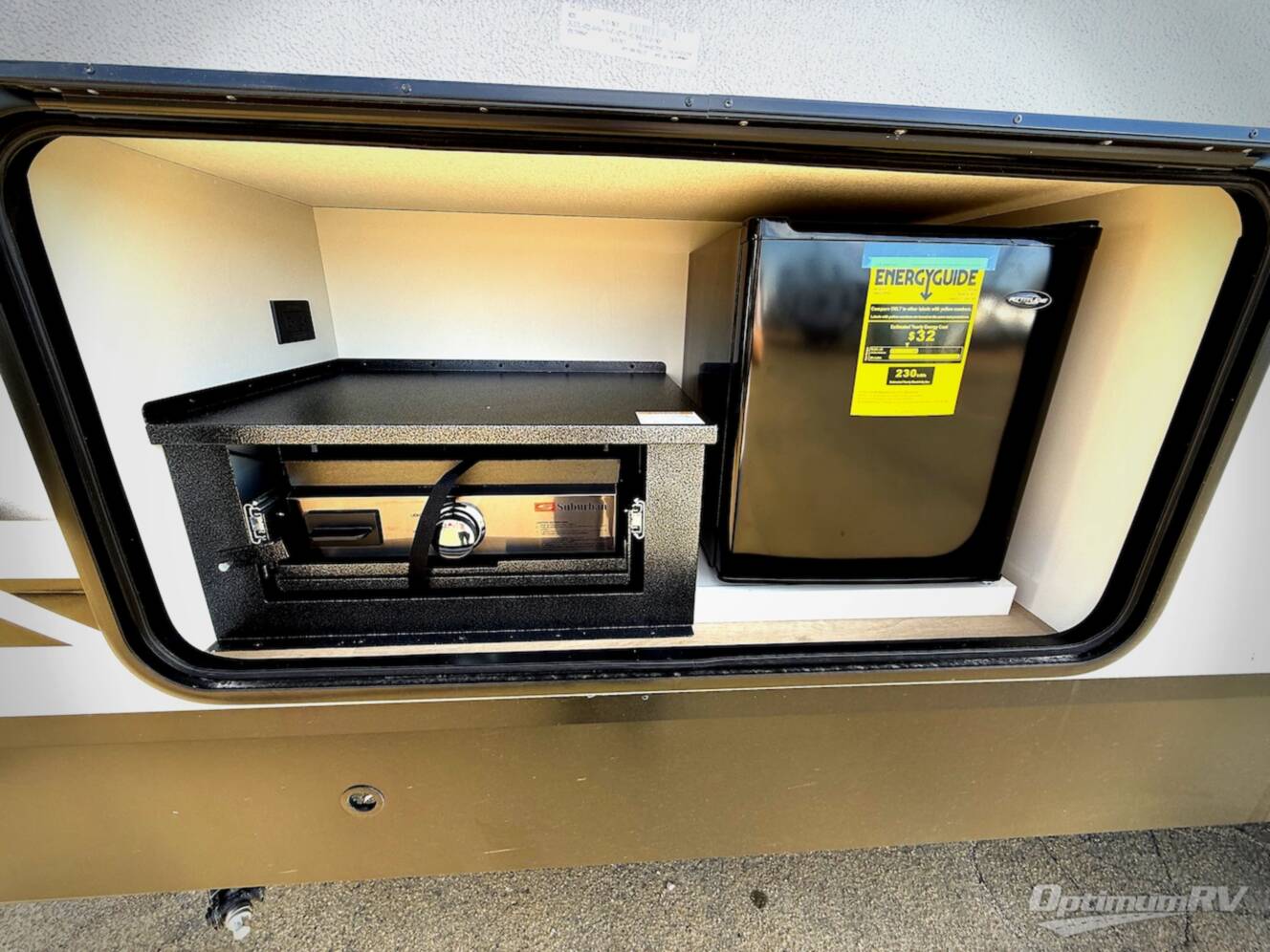 A photo of this 2026 Grand Design Transcend 335BHT
