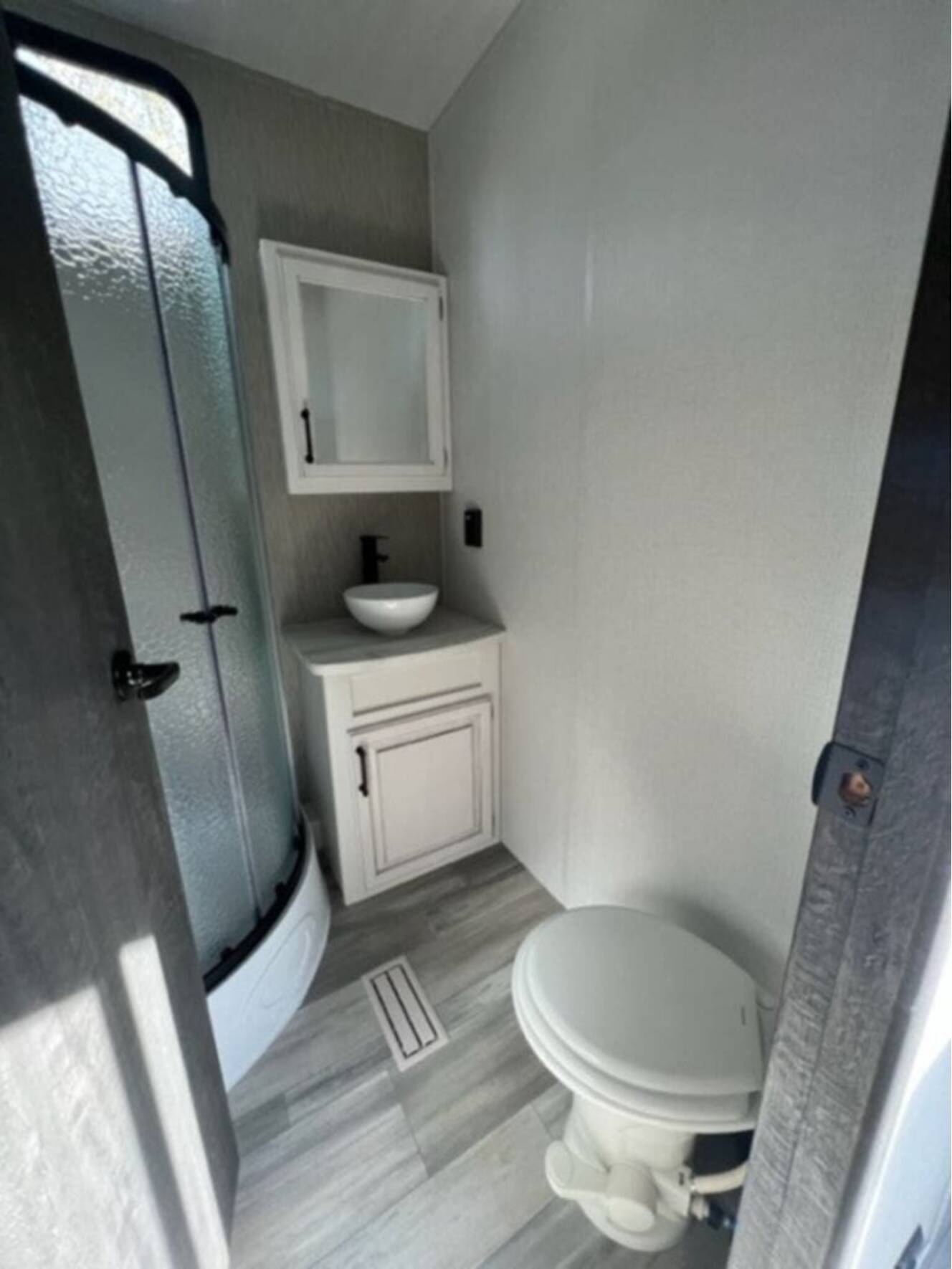 A photo of this 2024 Keystone Residence 401LOFT