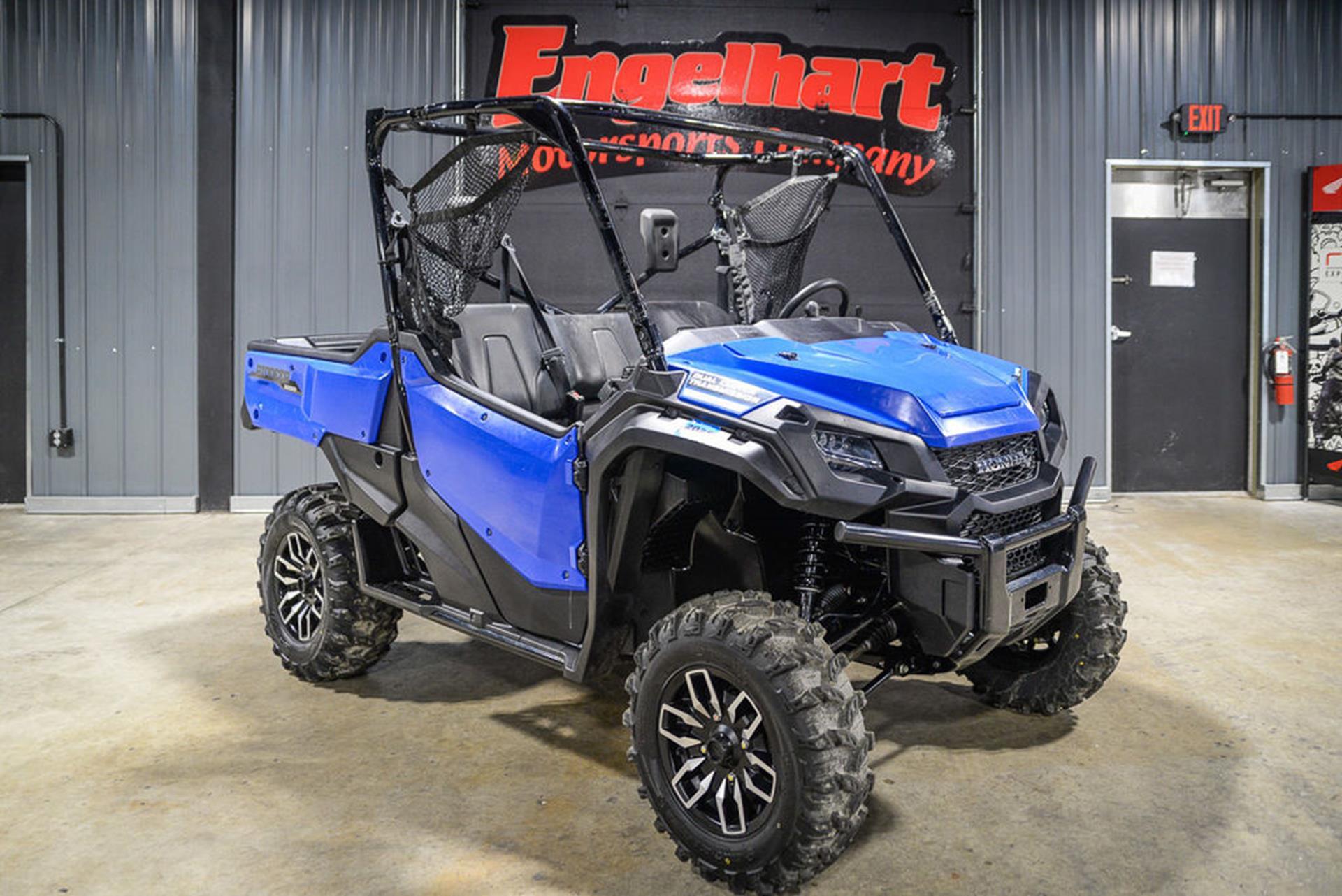 2021 Honda Pioneer 1000 Deluxe in madison WI