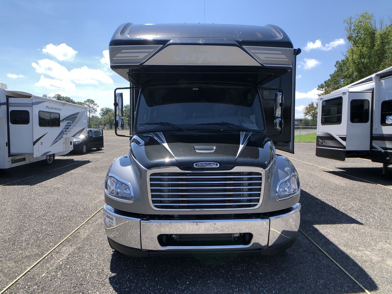 2027 Jayco Seneca Prestige 37M in manteca CA