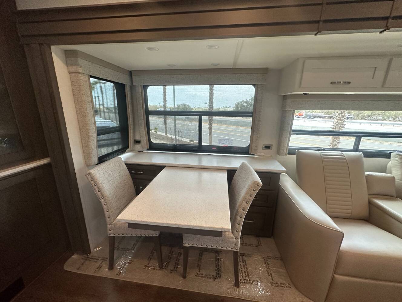 A photo of this 2027 Newmar Bay Star 3626