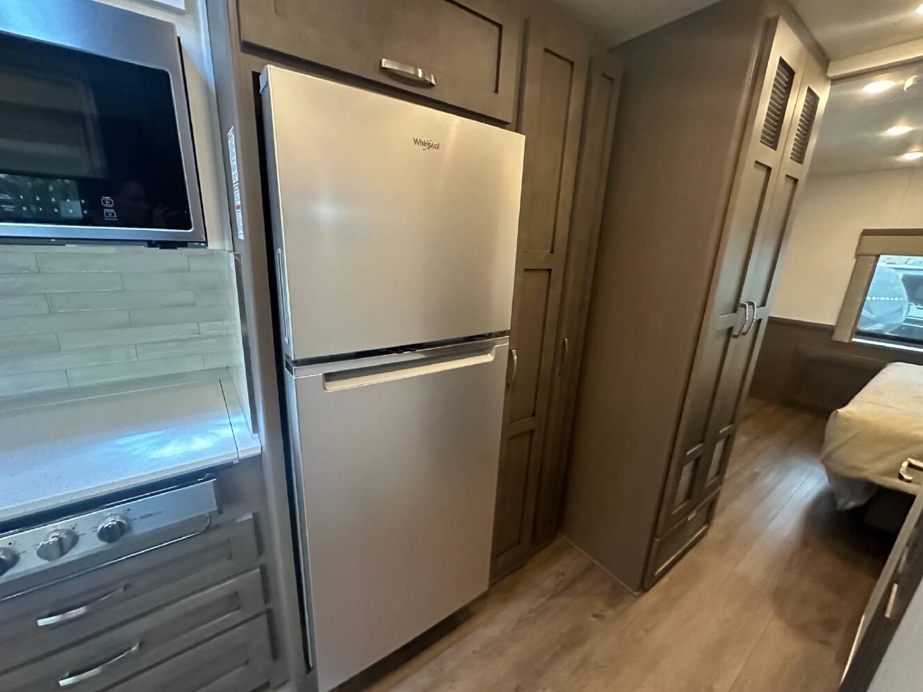 A photo of this 2027 Newmar Bay Star 3626