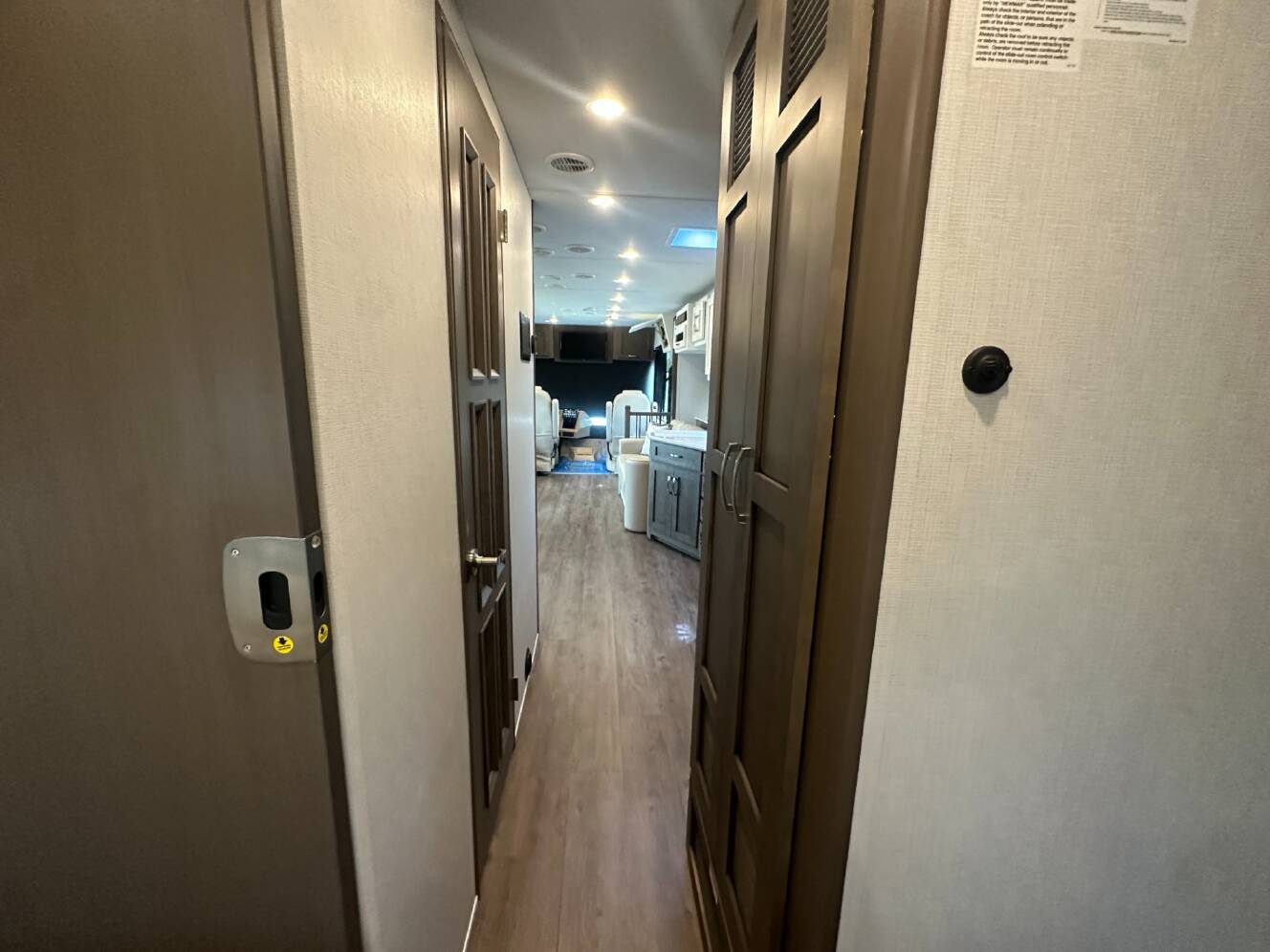 A photo of this 2027 Newmar Bay Star 3626
