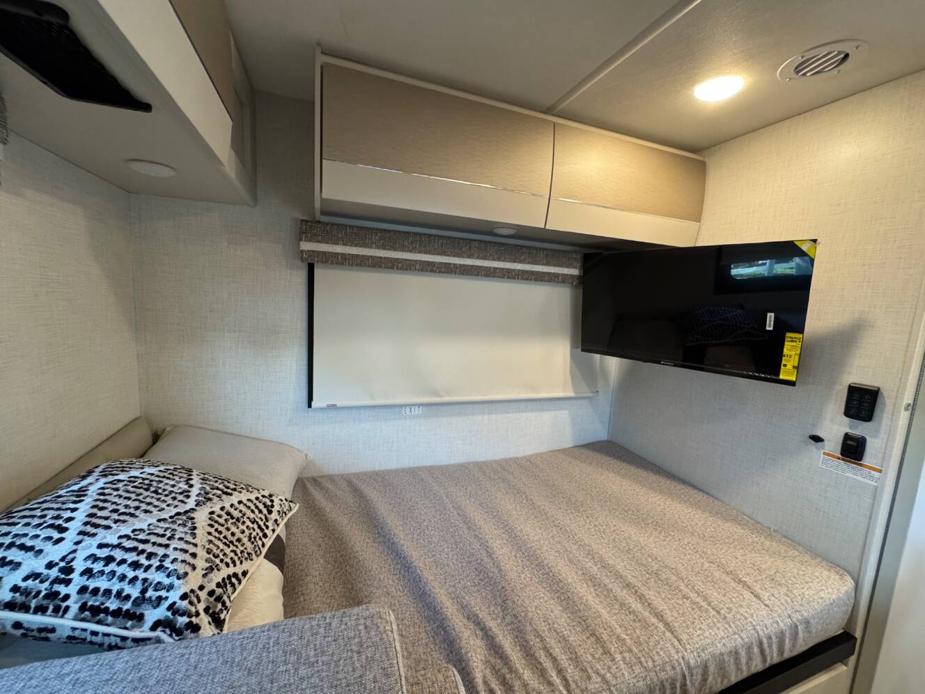 A photo of this 2027 Thor Motor Coach Axis 24.1