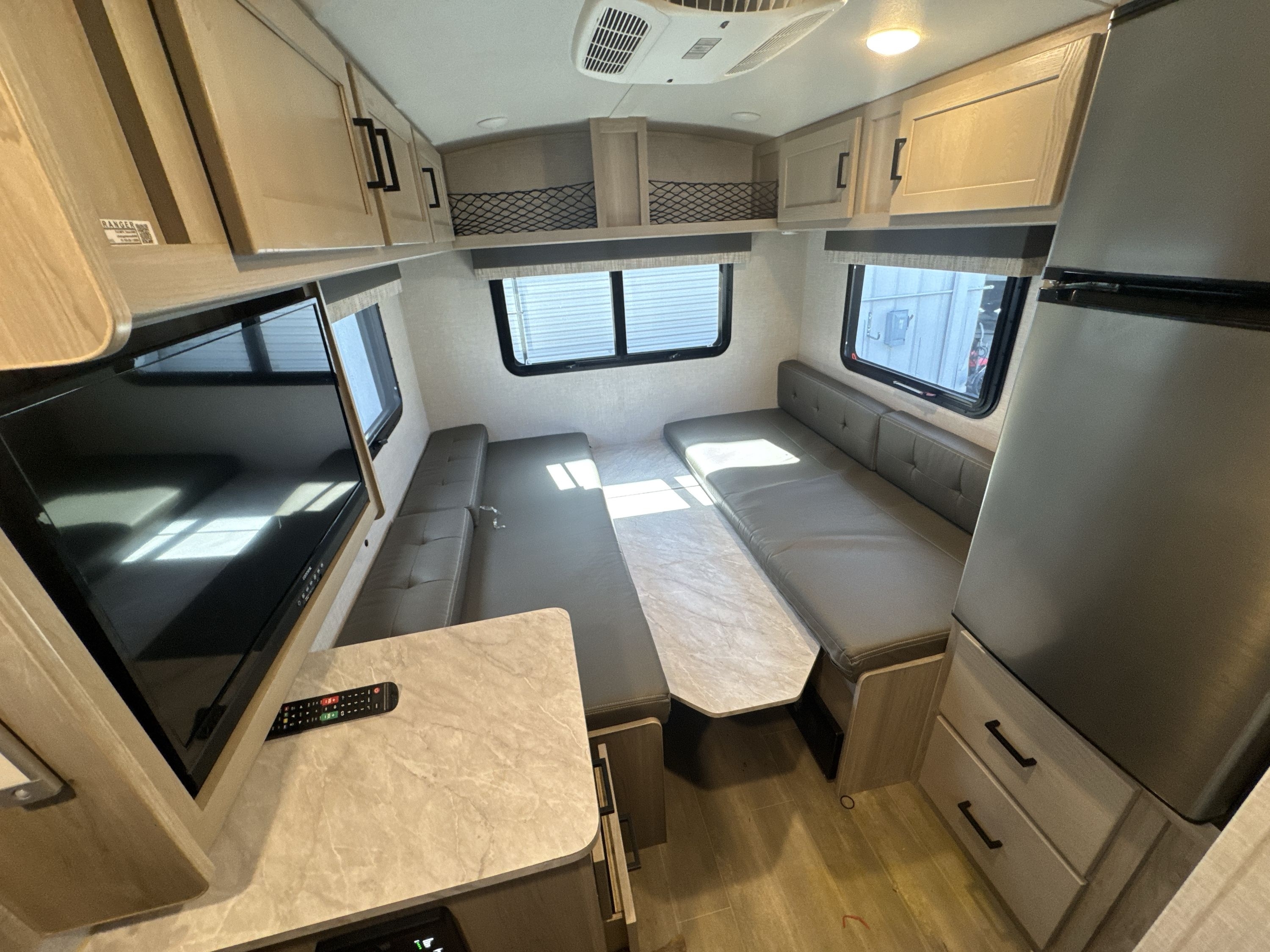 2023 Forest River FLAGSTAFF E-PRO 15TB in lake city FL