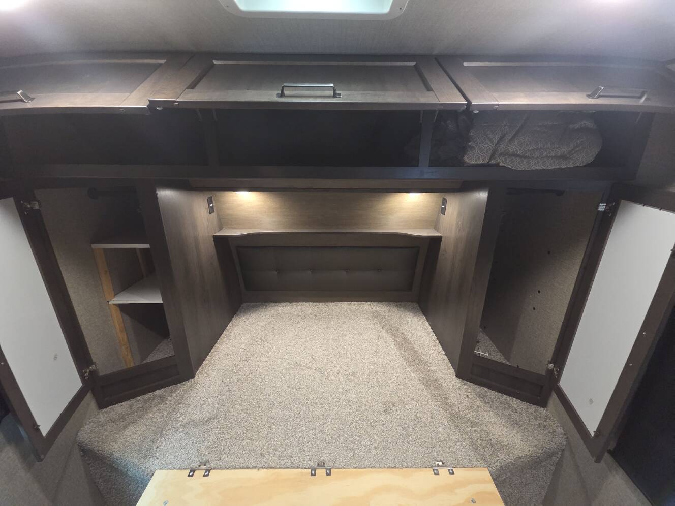 A photo of this 2022 Grand Design REFLECTION 297RSTS