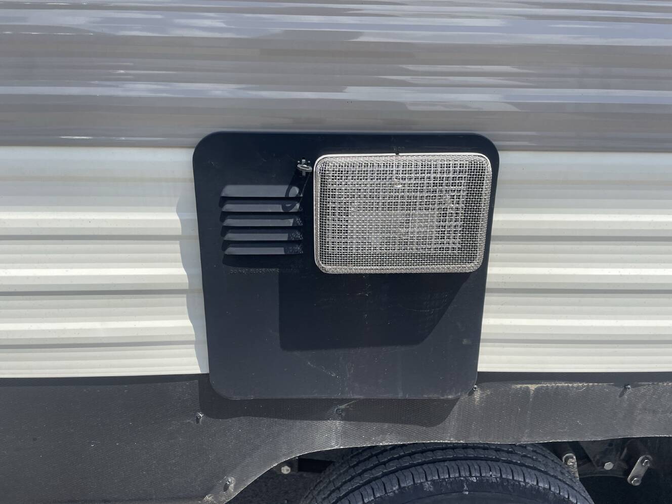 A photo of this 2021 K-Z Rv SPORTSMEN LE 241RKLE