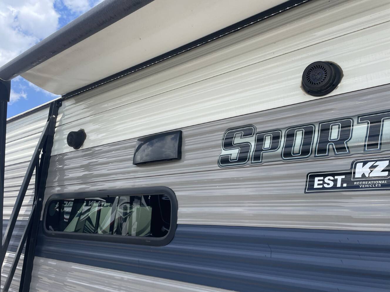 A photo of this 2021 K-Z Rv SPORTSMEN LE 241RKLE