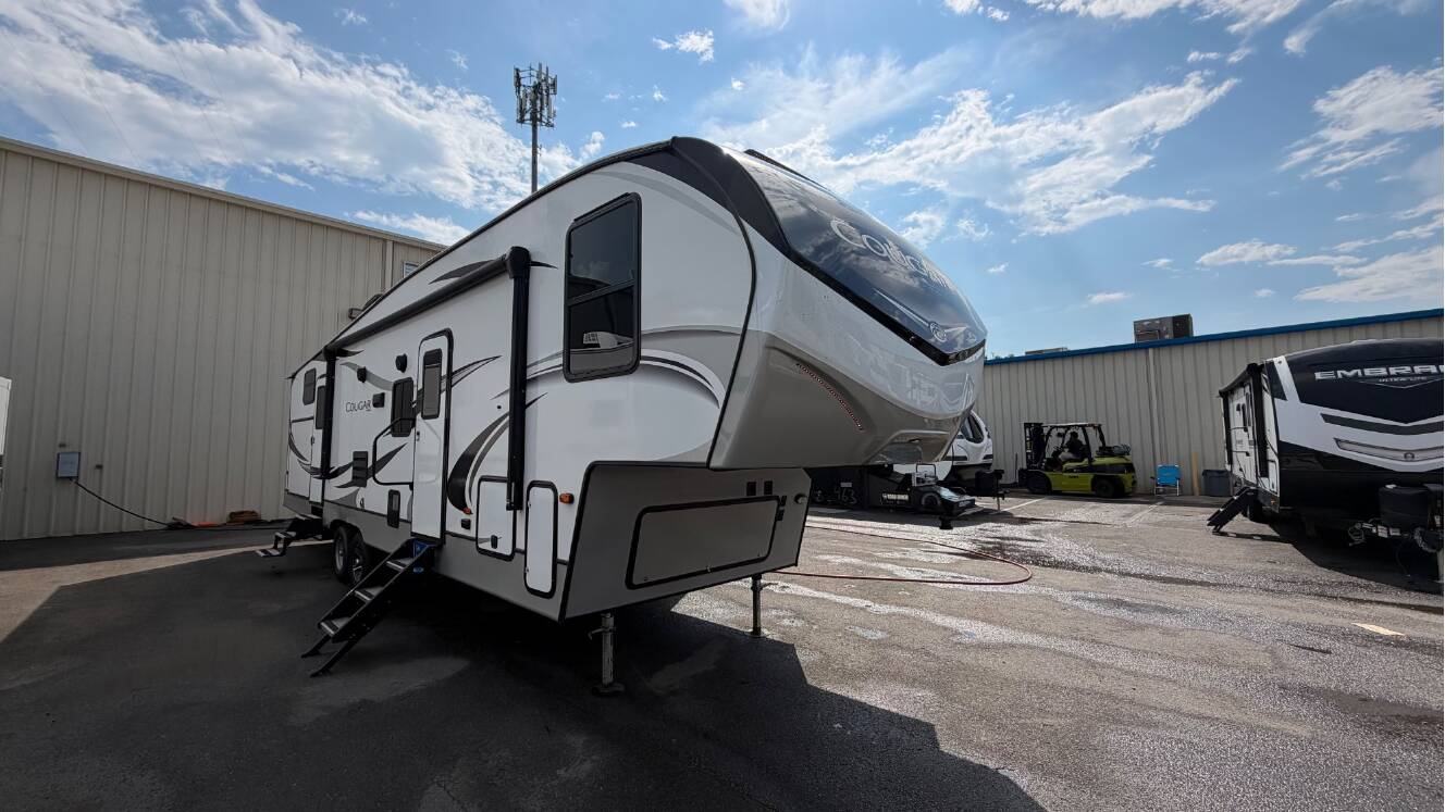A photo of this 2021 Keystone COUGAR 32BHS