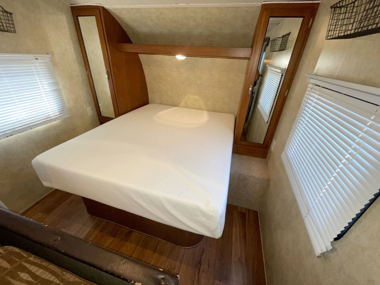 A photo of this 2014 Forest River SALEM CRUISE LITE 261BHXL