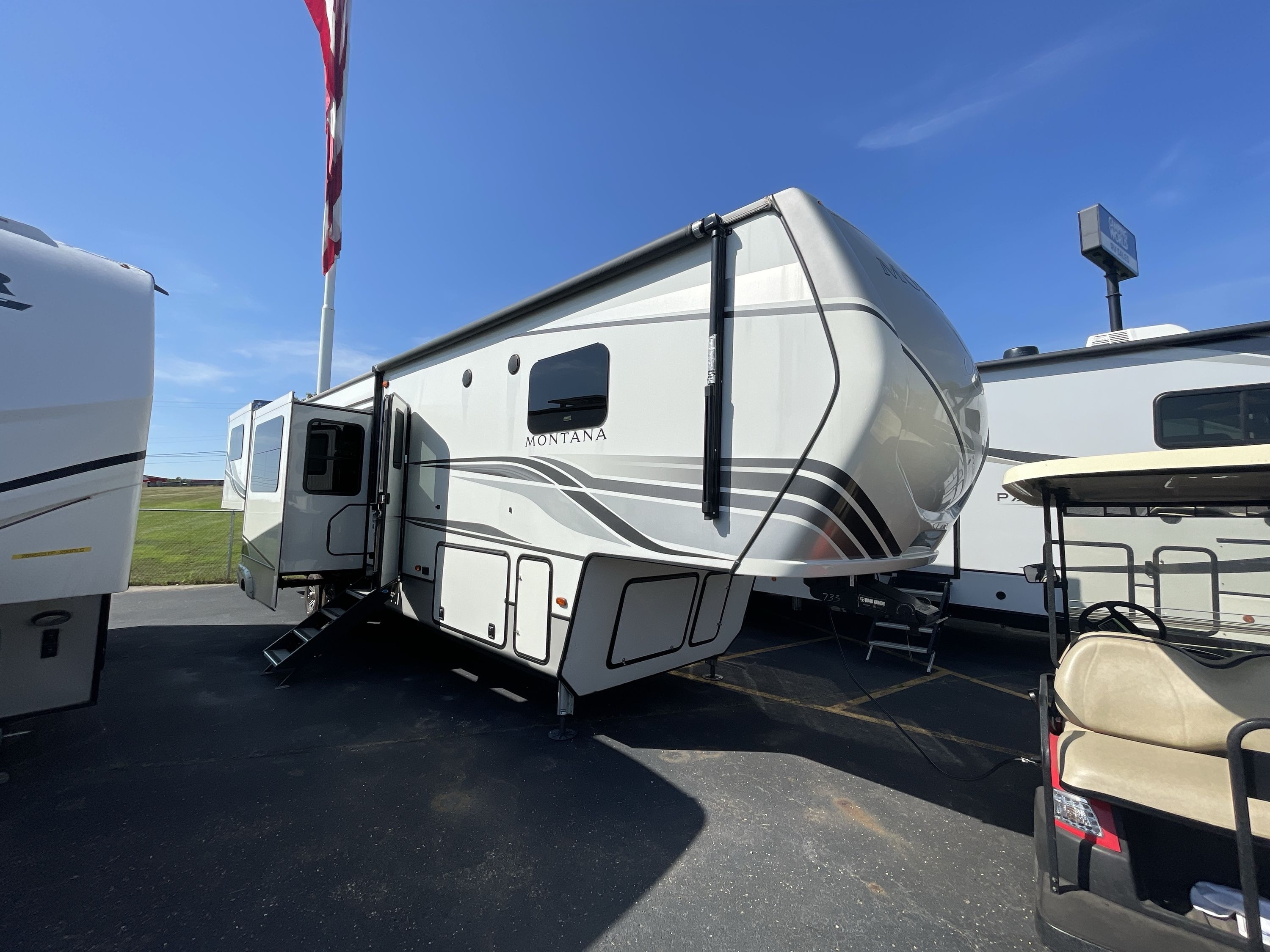 2022 Keystone MONTANA 3791RD in grand rapids MI