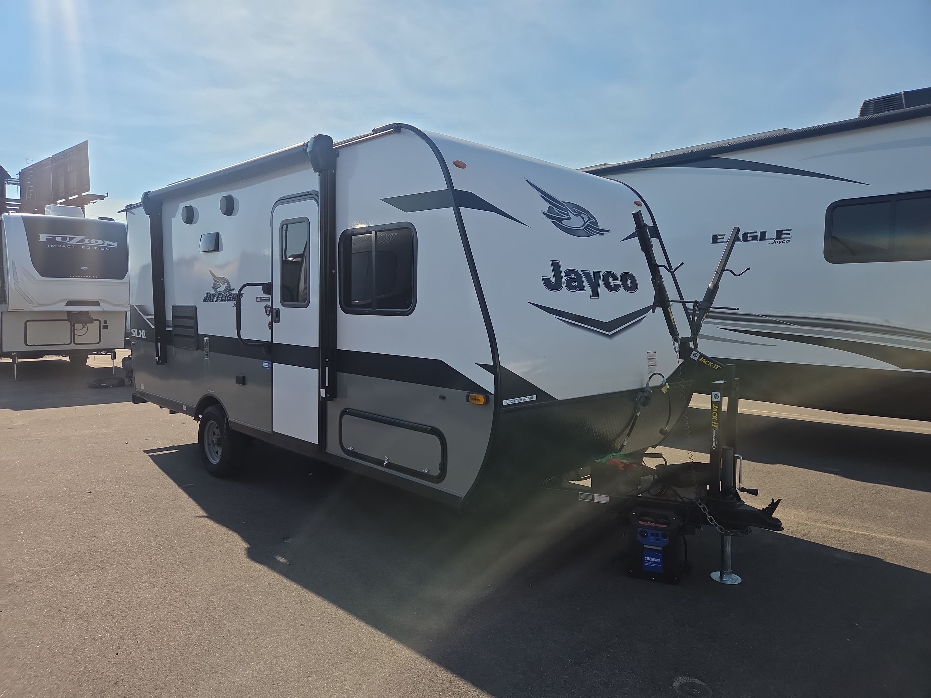 2022 Jayco JAY FLIGHT SLX 174BH in forest lake MN