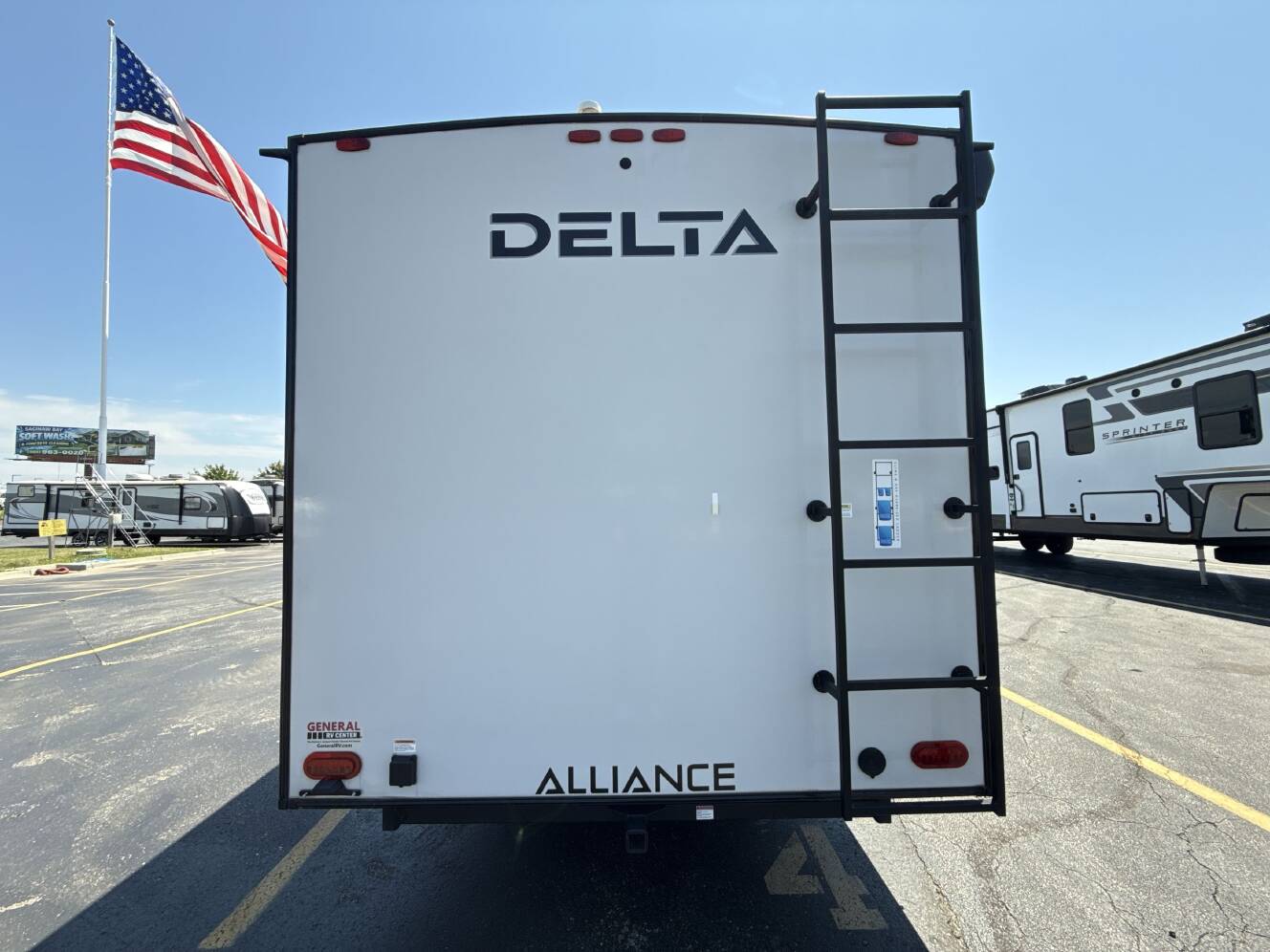 A photo of this 2024 Alliance DELTA 281BH