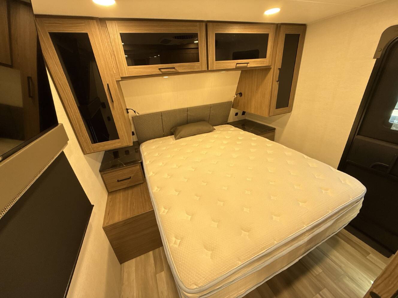 A photo of this 2024 Alliance DELTA 281BH