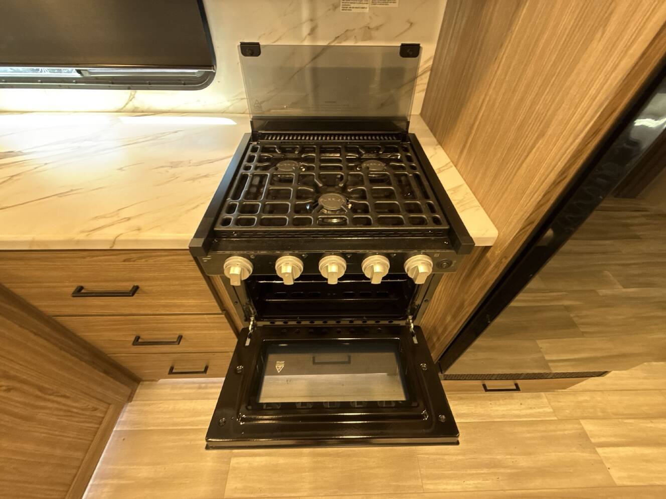 A photo of this 2024 Alliance DELTA 281BH