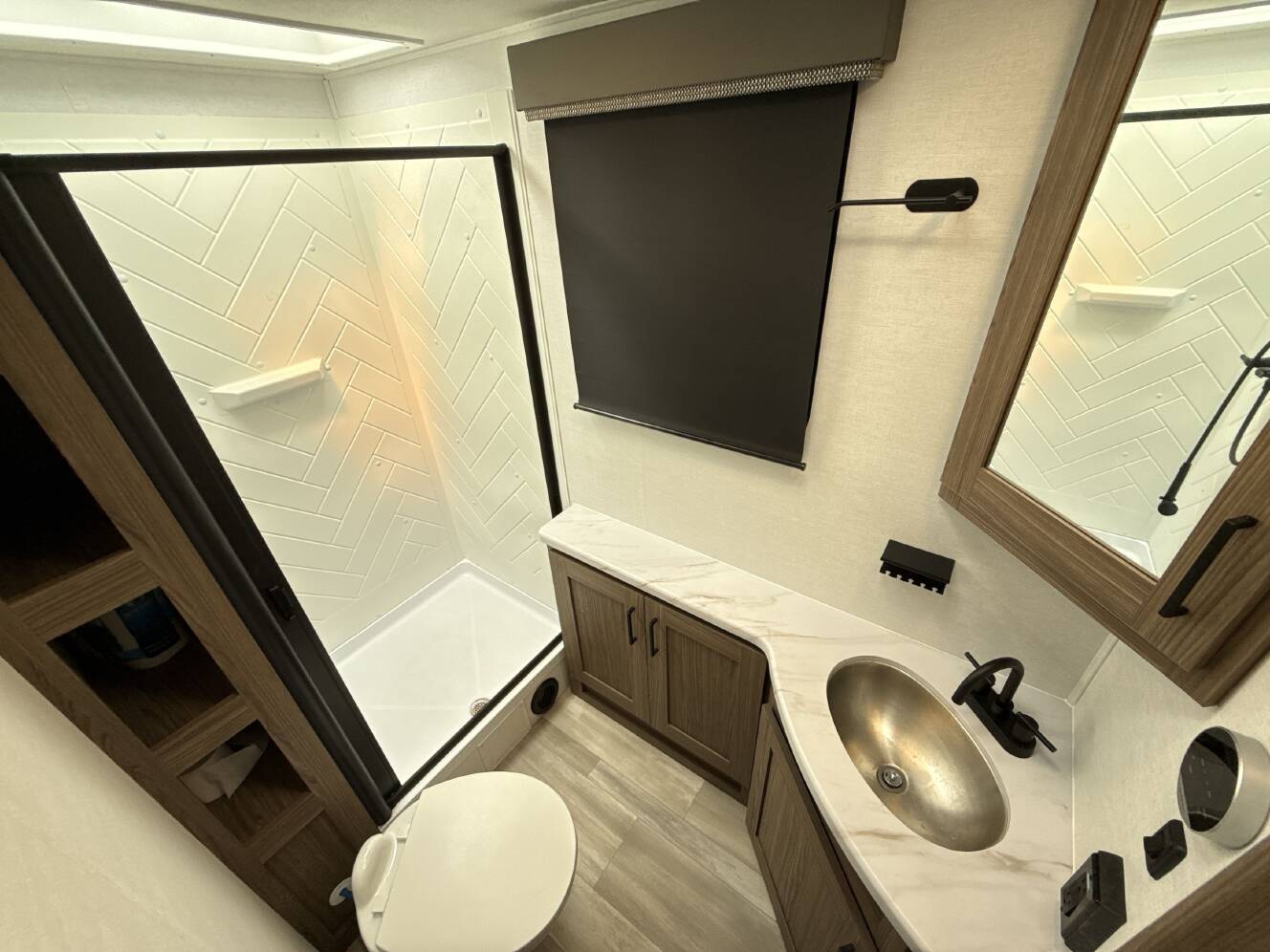 A photo of this 2024 Alliance DELTA 281BH
