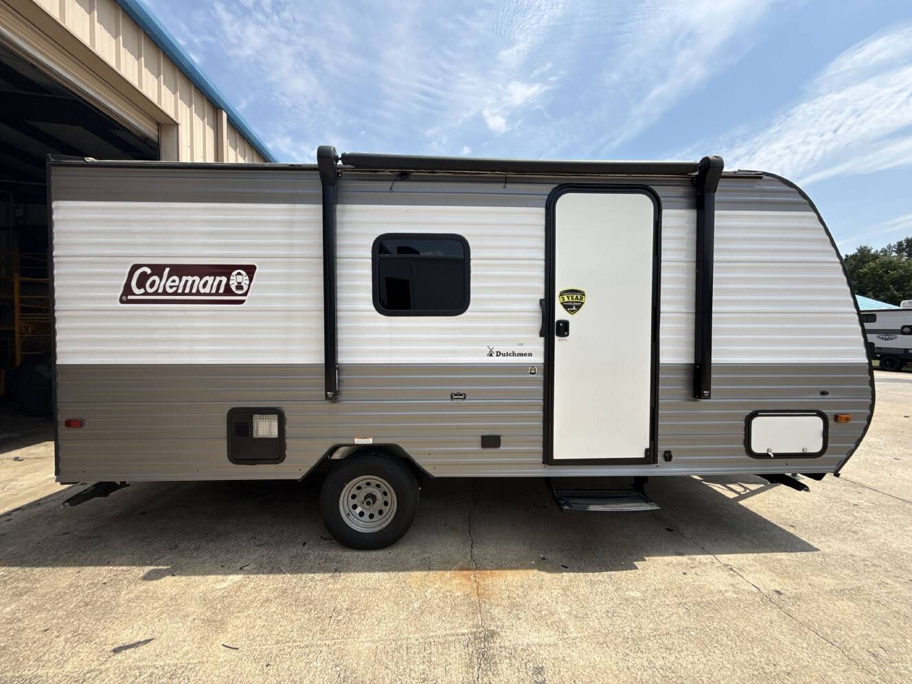 A photo of this 2024 Keystone COLEMAN 17B