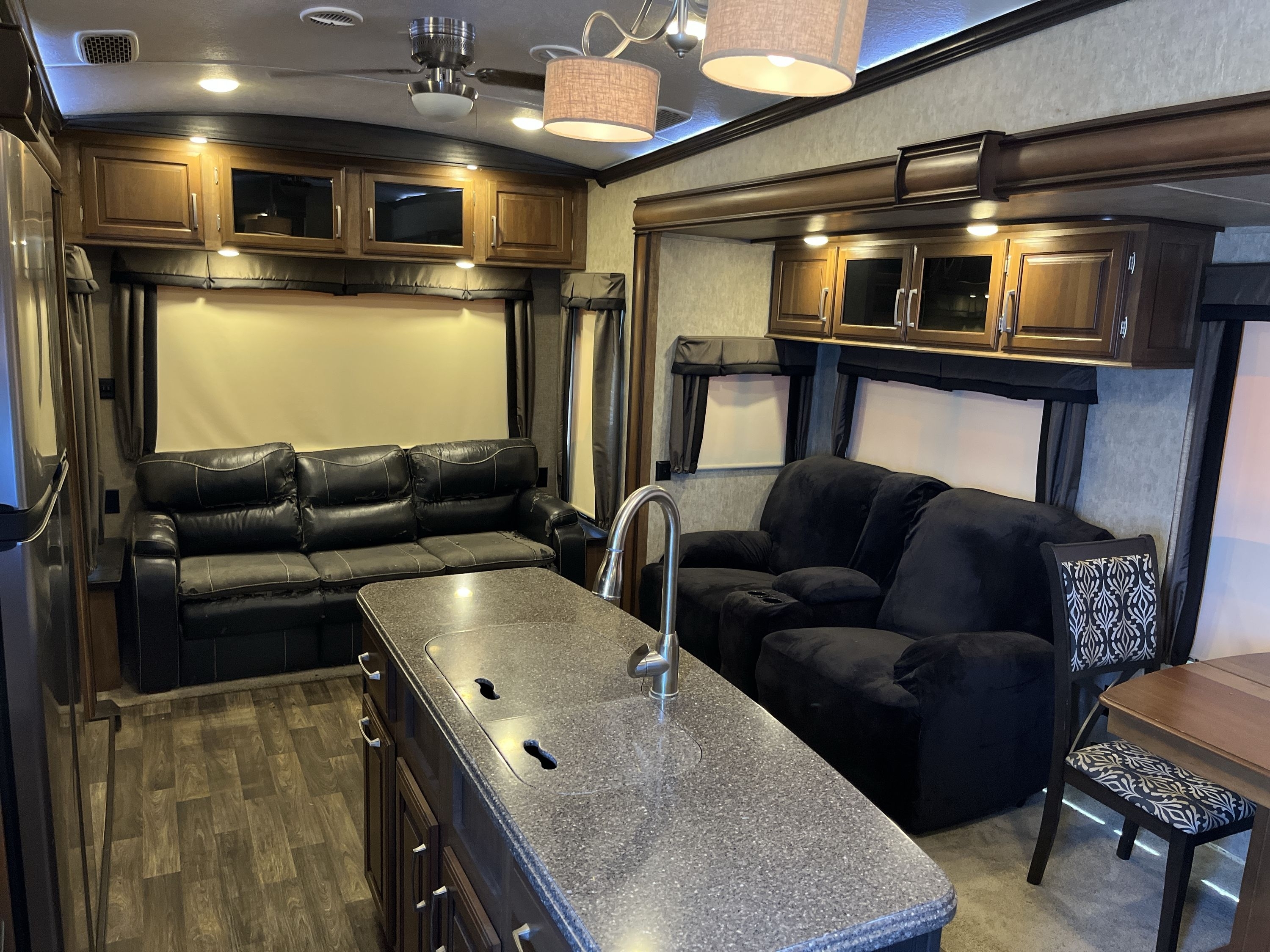 2016 Keystone MONTANA 3160RL in columbia MO