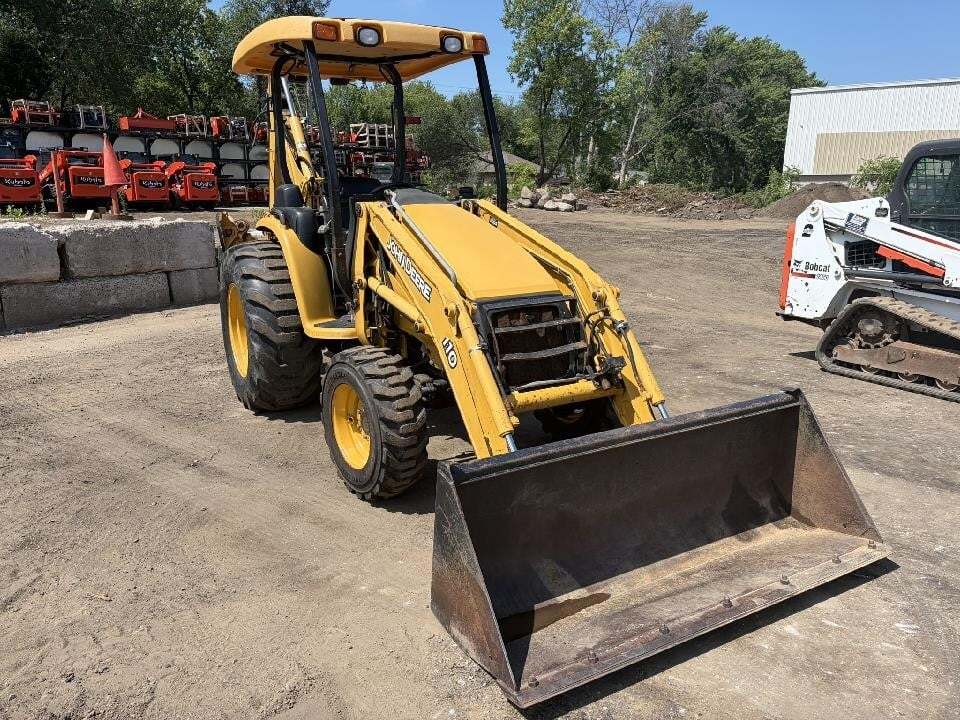 2008 DEERE 110 in Anoka, MN