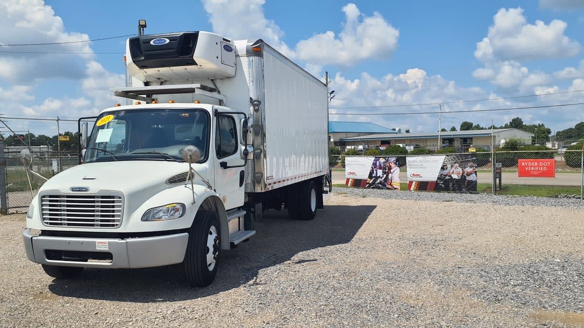 2021 FREIGHTLINER BUSINESS CLASS M2 106 in Birmingham, AL