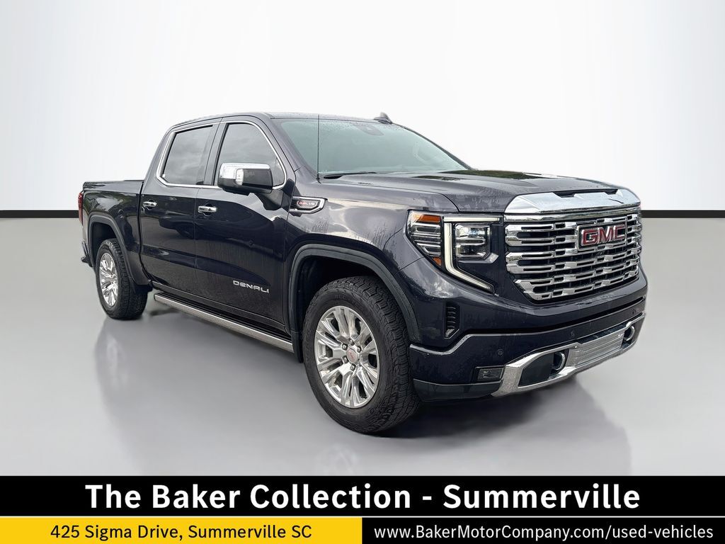 2023 GMC SIERRA in Summerville, SC
