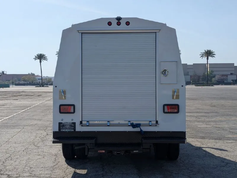 2026 GMC SAVANA CUTAWAY