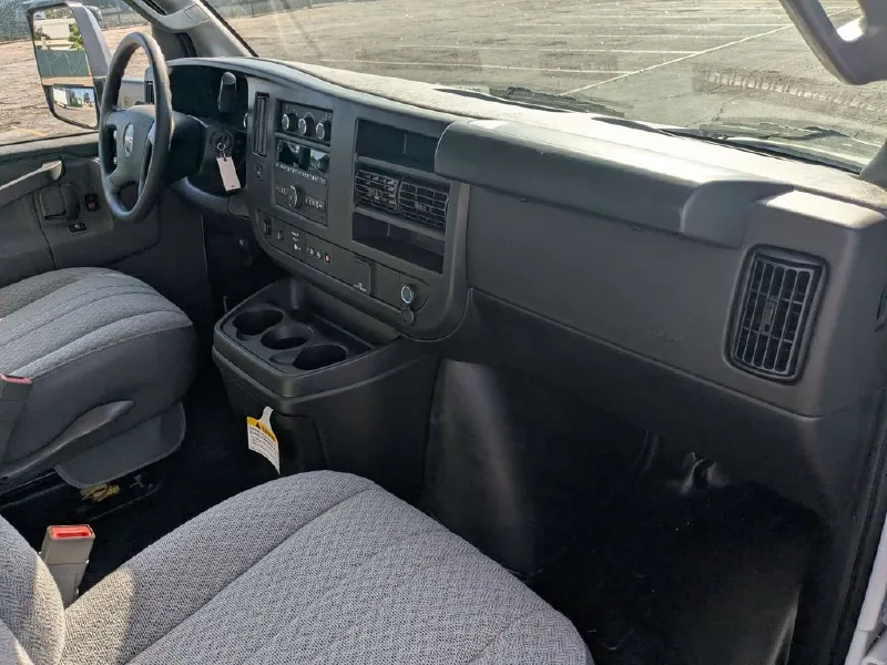 2026 GMC SAVANA CUTAWAY