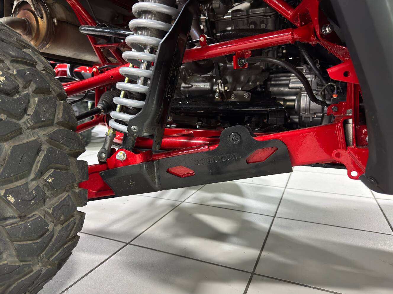 A photo of this 2024 Honda Talon 1000R-4 FOX Live Valve