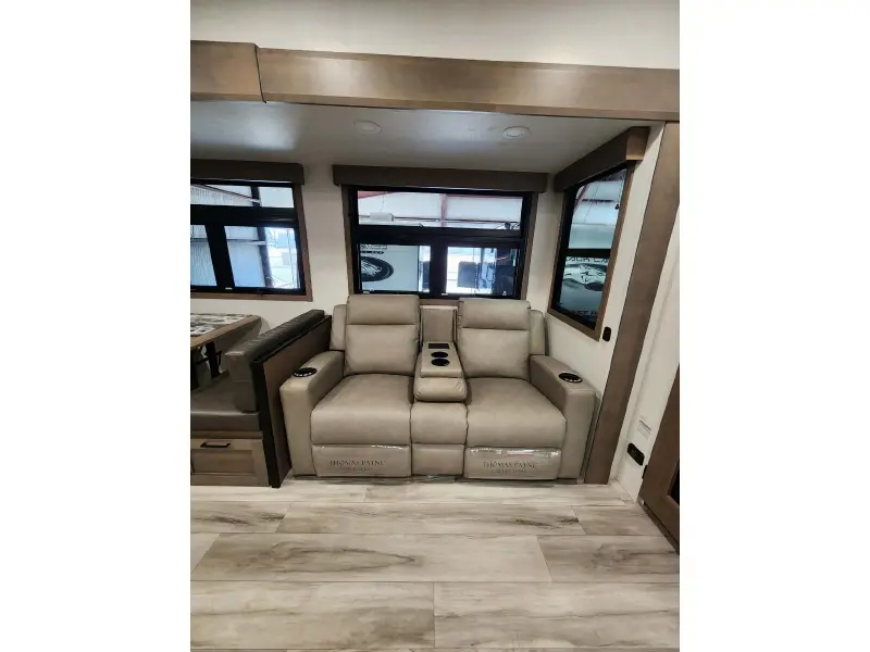 2026 KZ RV D240RKD