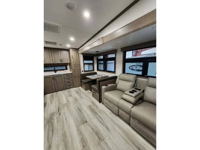 2026 KZ RV D240RKD