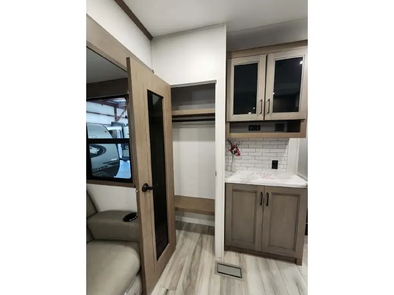 2026 KZ RV D240RKD