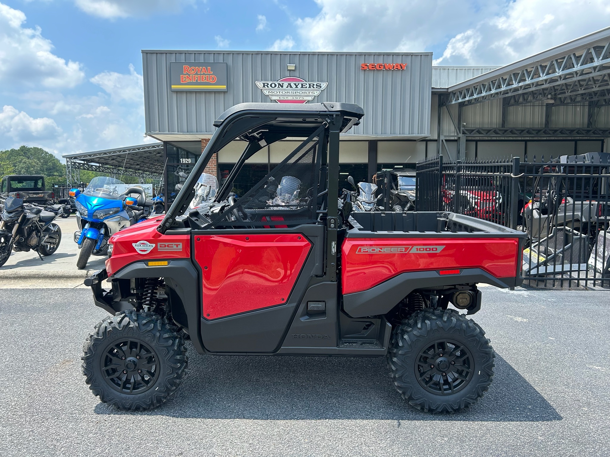 2026 Honda Pioneer 1000 Deluxe in greenville NC