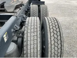 2023 PETERBILT 579