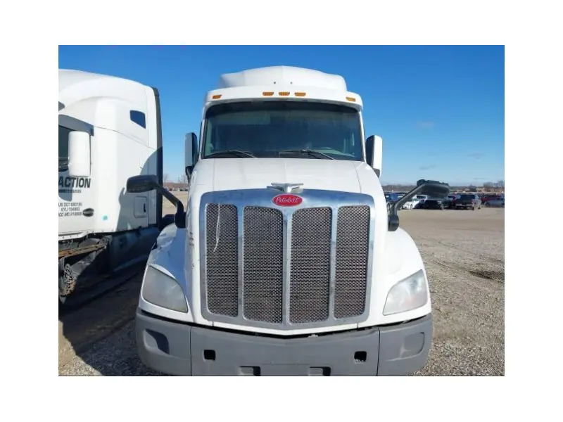 2019 PETERBILT 579
