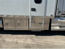 2020 VOLVO VNL64T630