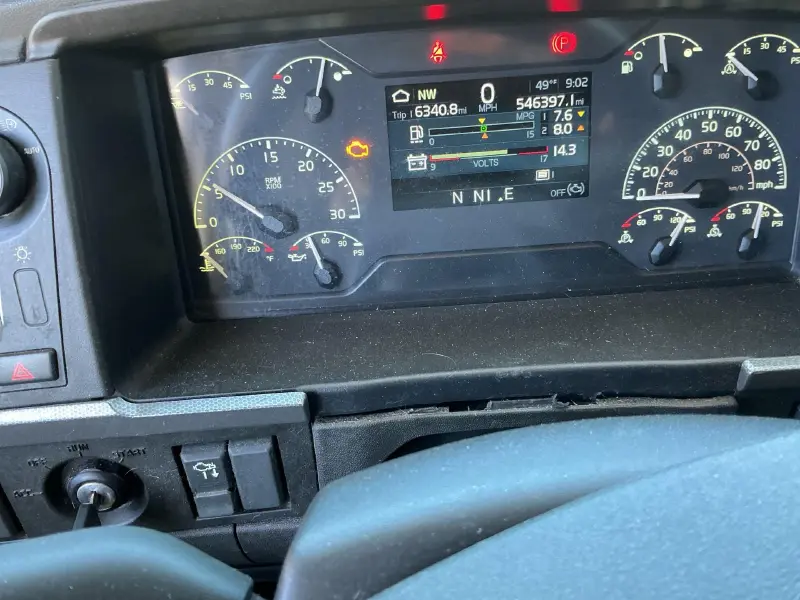2020 VOLVO VNL64T630