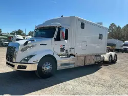 2020 VOLVO VNL64T630