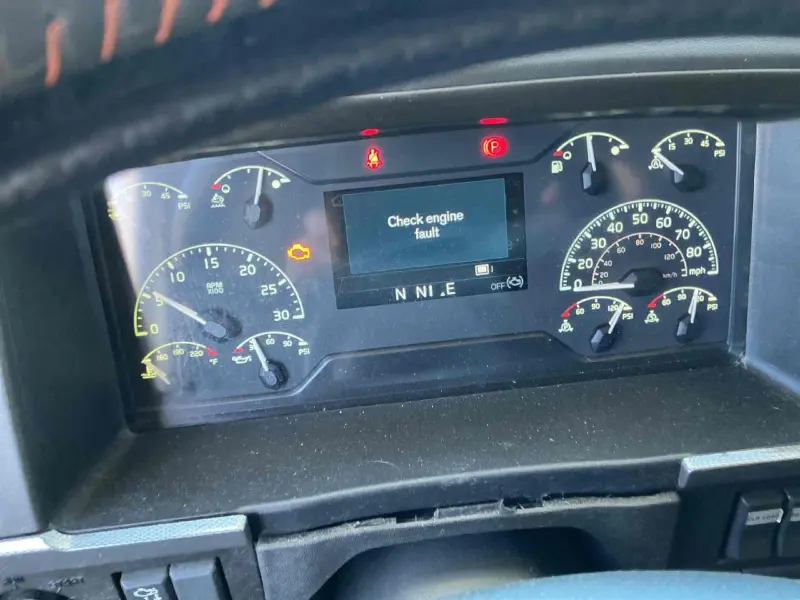 2020 VOLVO VNL64T630