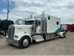 2020 KENWORTH W900L