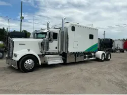 2020 KENWORTH W900L