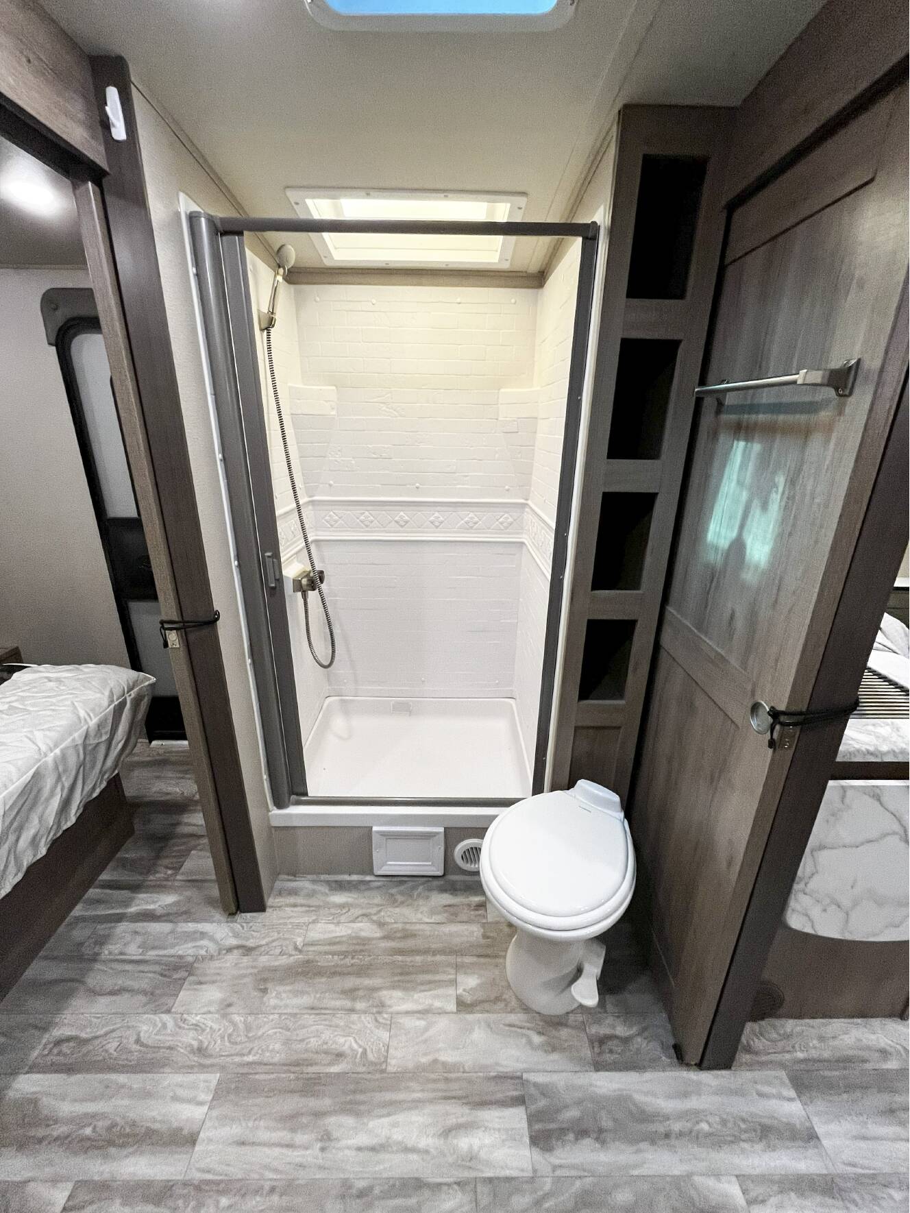 A photo of this 2022 Grand Design IMAGINE 2910BH