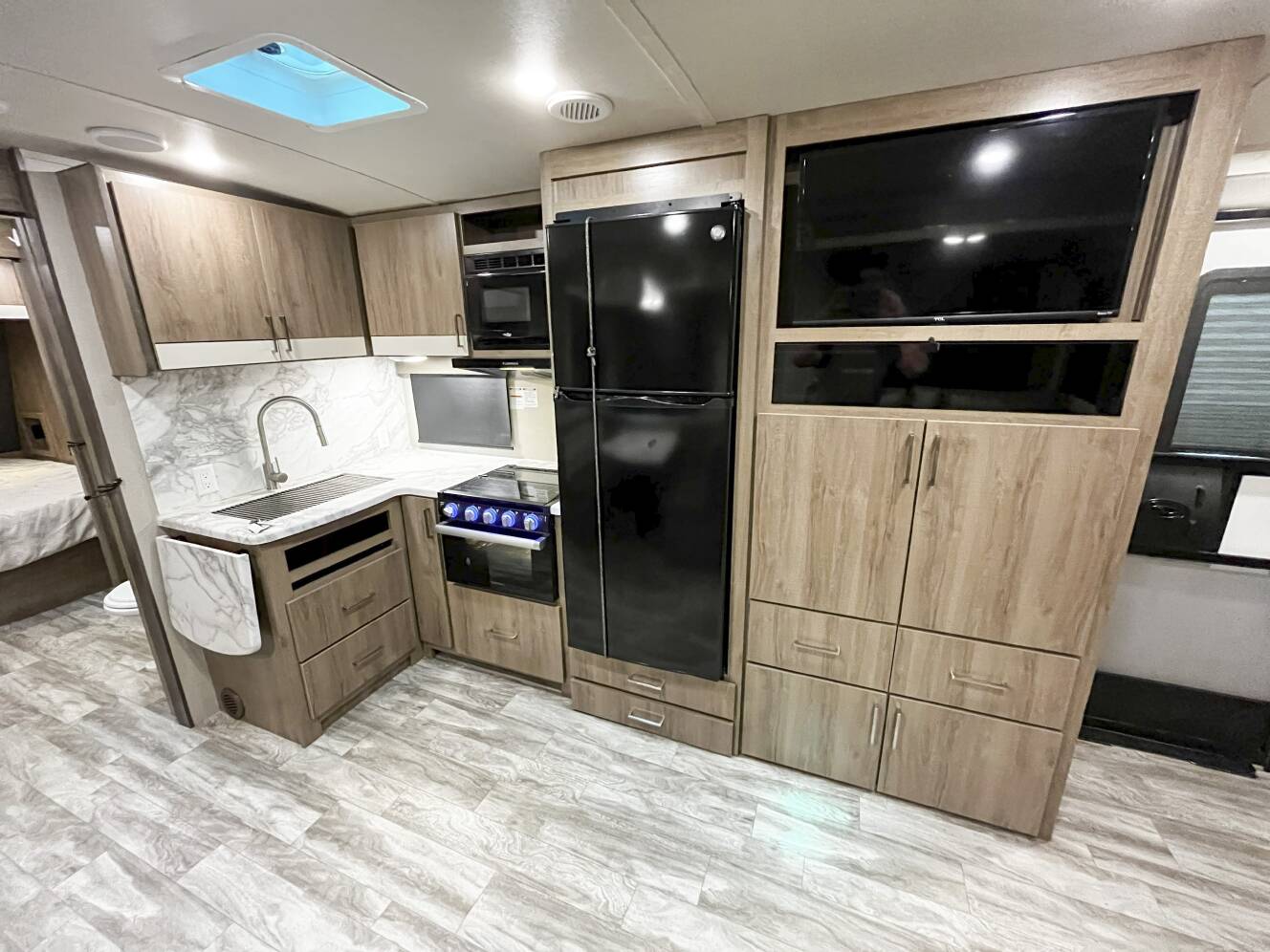 A photo of this 2022 Grand Design IMAGINE 2910BH