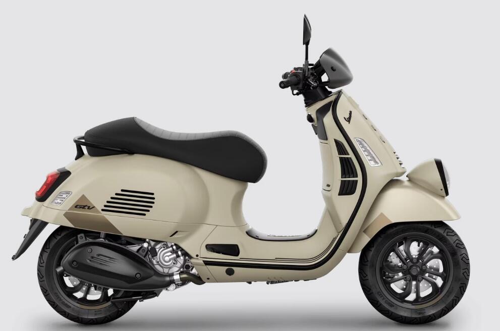 2027 Vespa GTV 310 310 in Chicago, IL