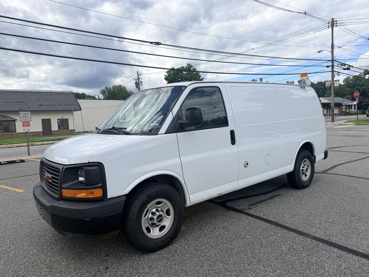 2014 GMC SAVANA in Haskell, NJ