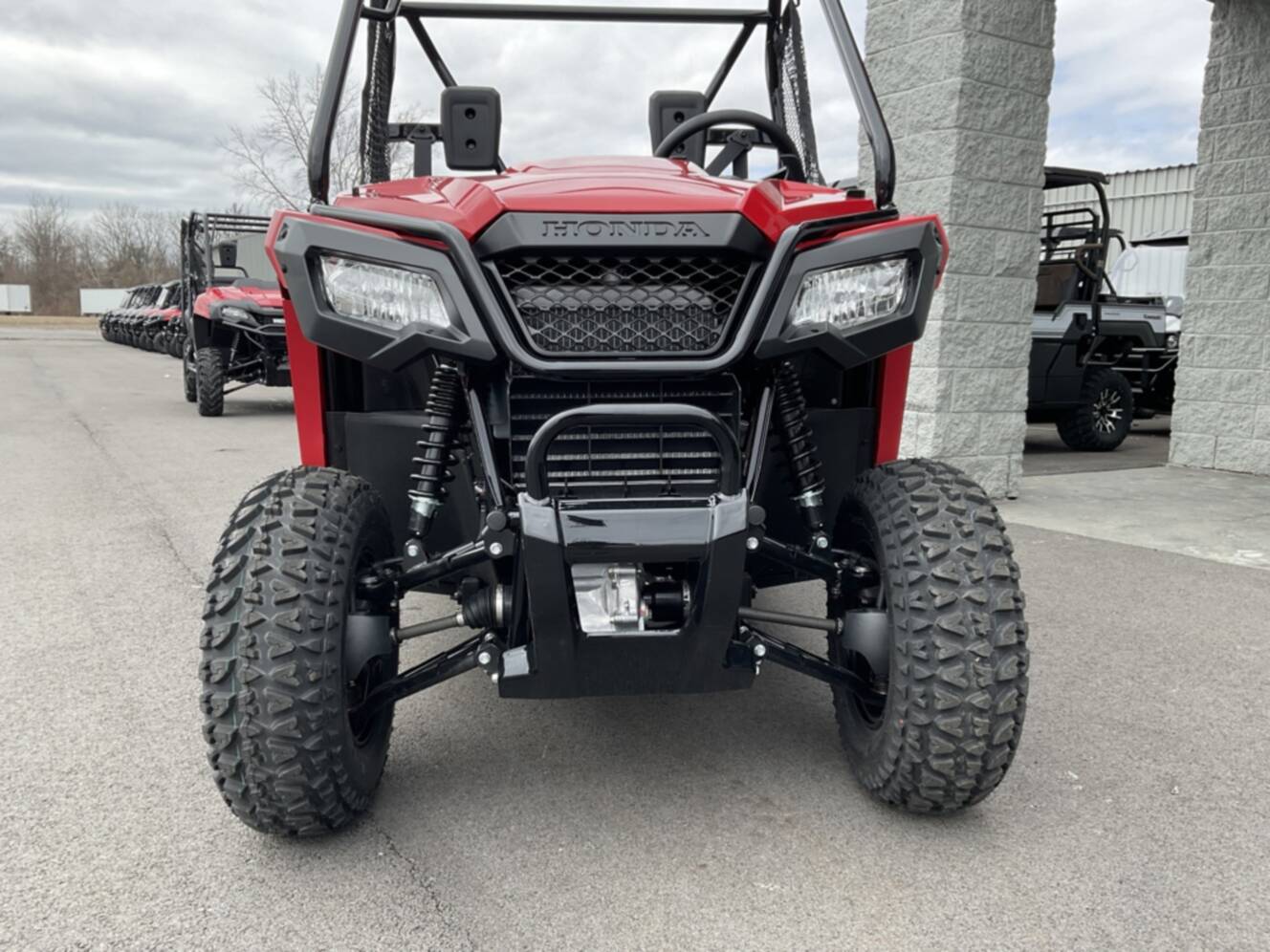 A photo of this 2026 Honda SXS520M2T