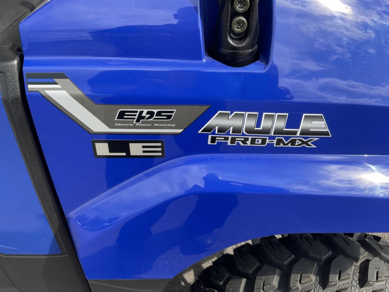 A photo of this 2026 Kawasaki MULE PRO-MX LE