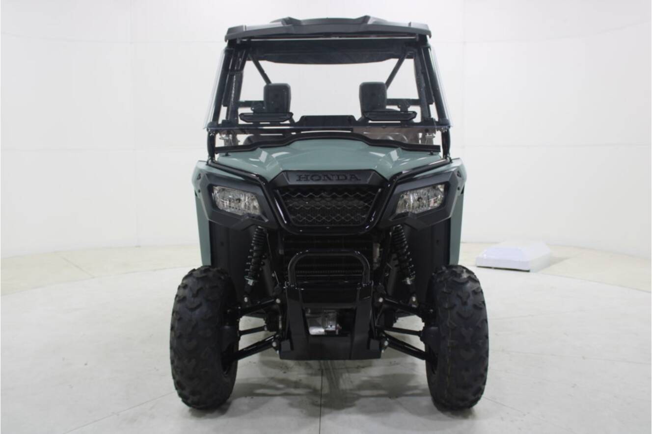 A photo of this 2026 Honda Pioneer 520