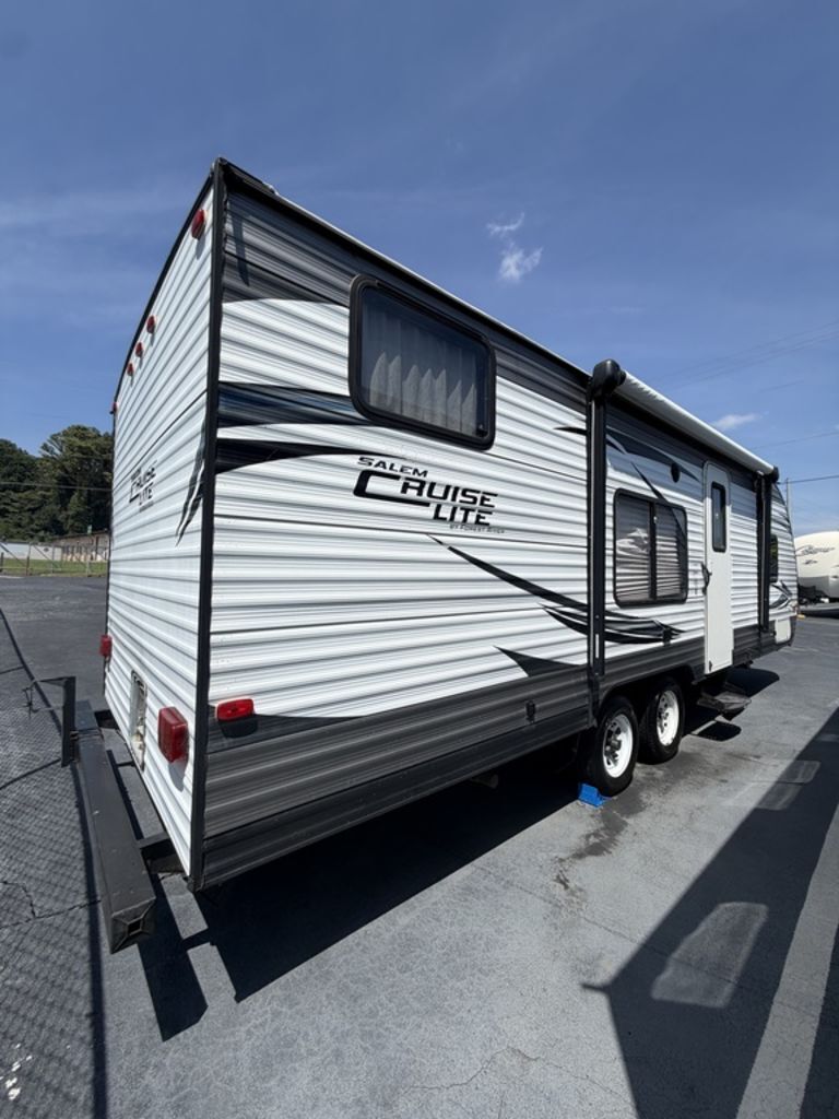 2016 Forest River Salem Cruise Lite 261BHXL in hiram GA