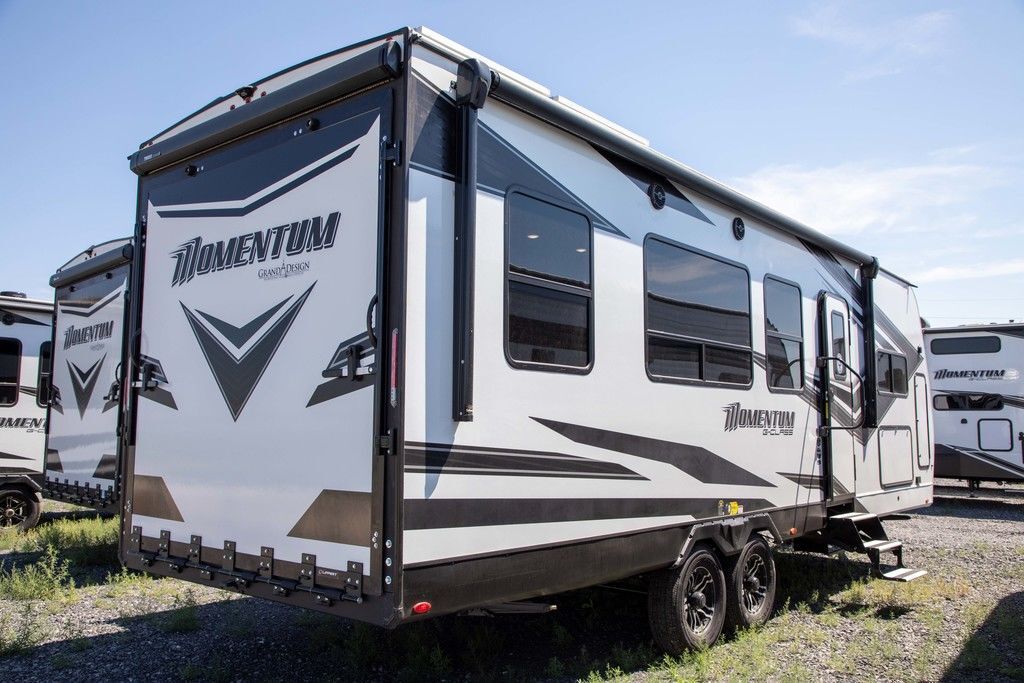 2023 Grand Design MOMENTUM 25G in spokane WA